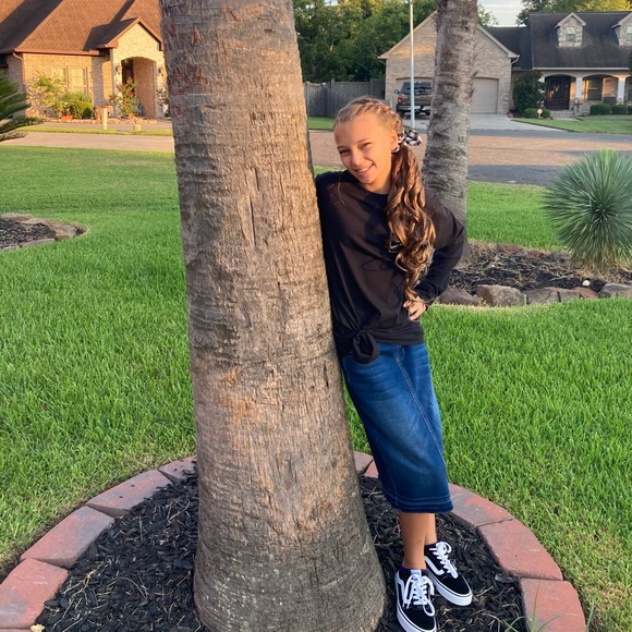 Meet your Posher, Maddison - Picture 5 of 12